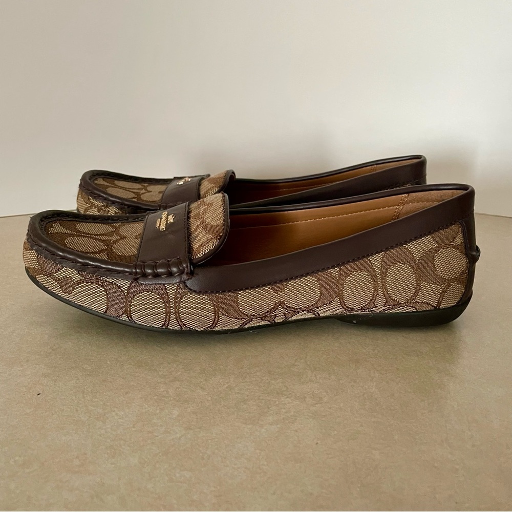 COACH Odette Slip-on Loafers, Flats. Size 7B. Like New. - Picture 4 of 10